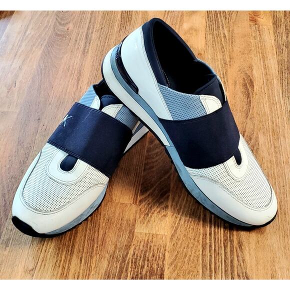 Michael Kors MK Logo Trainer Sneakers Slip On Black White Mixed Media Jogger - Picture 1 of 7